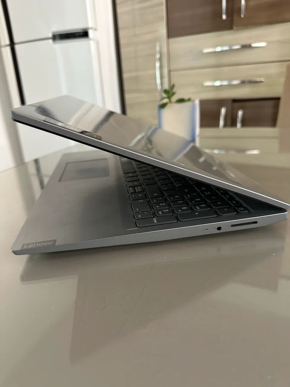 Notebook Lenovo Core i7 10ª Geração | 8GB RAM | SSD 256GB