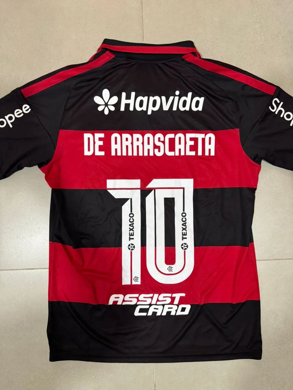 Camisa Flamengo Arrasca autografada pelo elenco 2026 - Foto 2