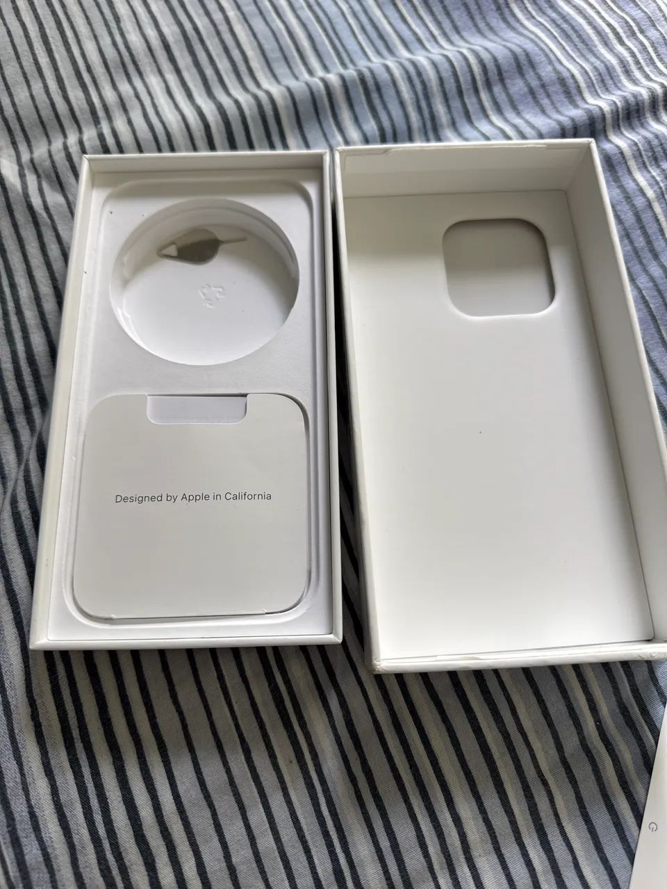 アイホン14箱 Caixa iPhone 14 PRO - Celulares e Smartphones - Lagoa da Conceição