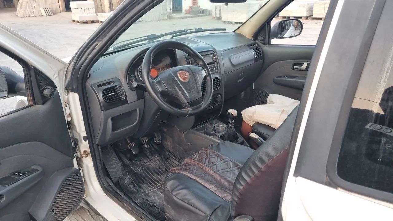 Fiat Strada Working 1.4 MPI Fire Flex 8V CD 2013 - Foto 5