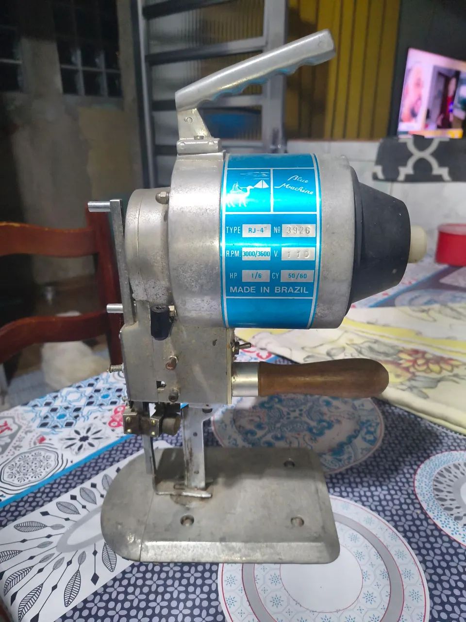 Máquina de corte de faca para roupas blue machine