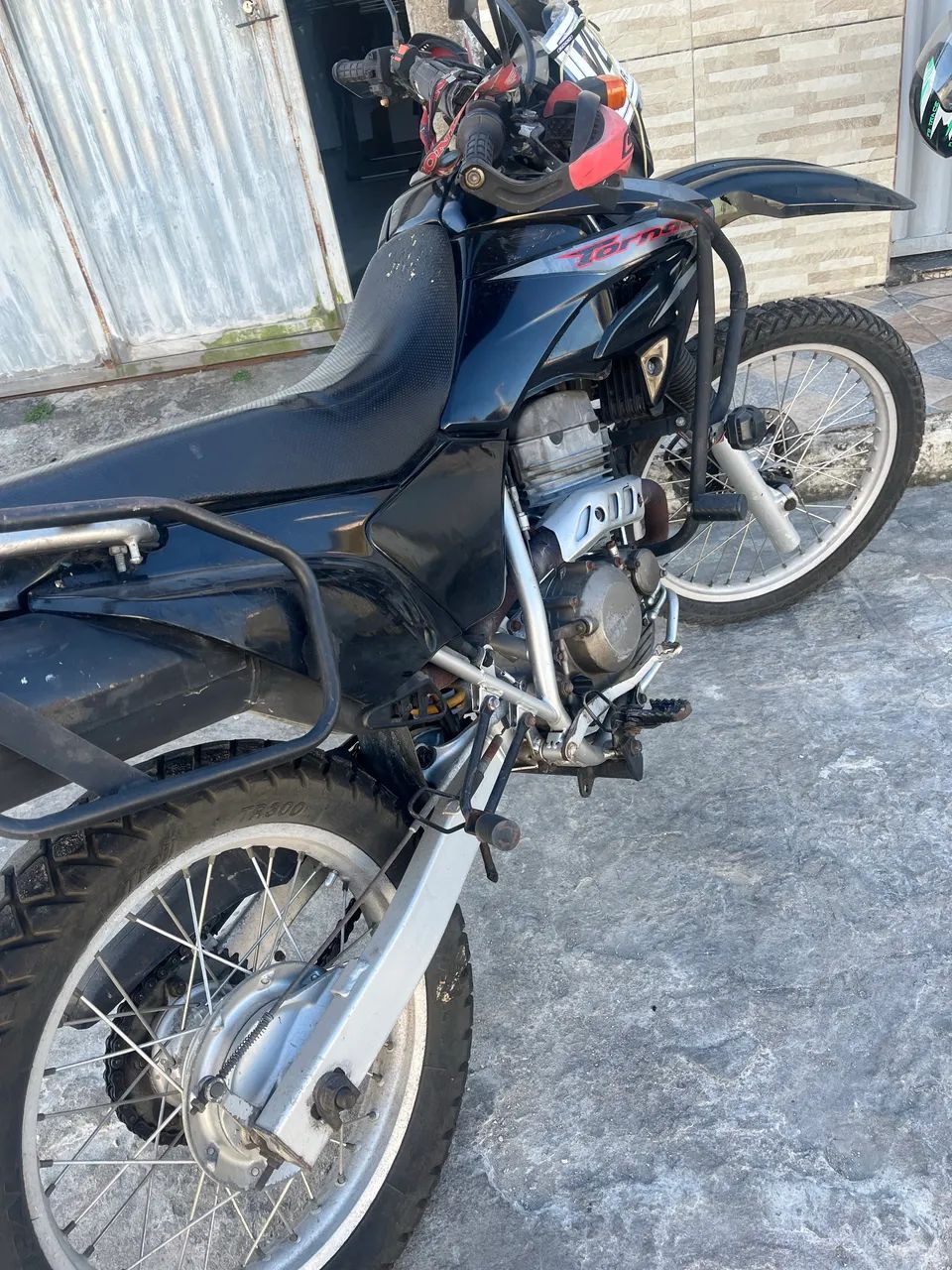 Vendo tornado 250 