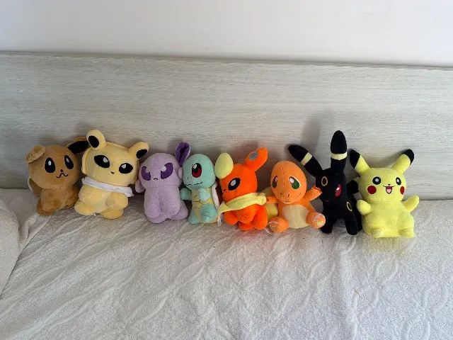 Pokémon bonecos