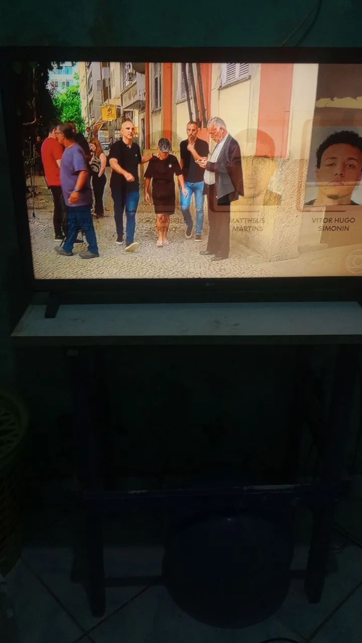 Vendo tv de 32 polegadas LG. Funcionando perfeitamente - Foto 3