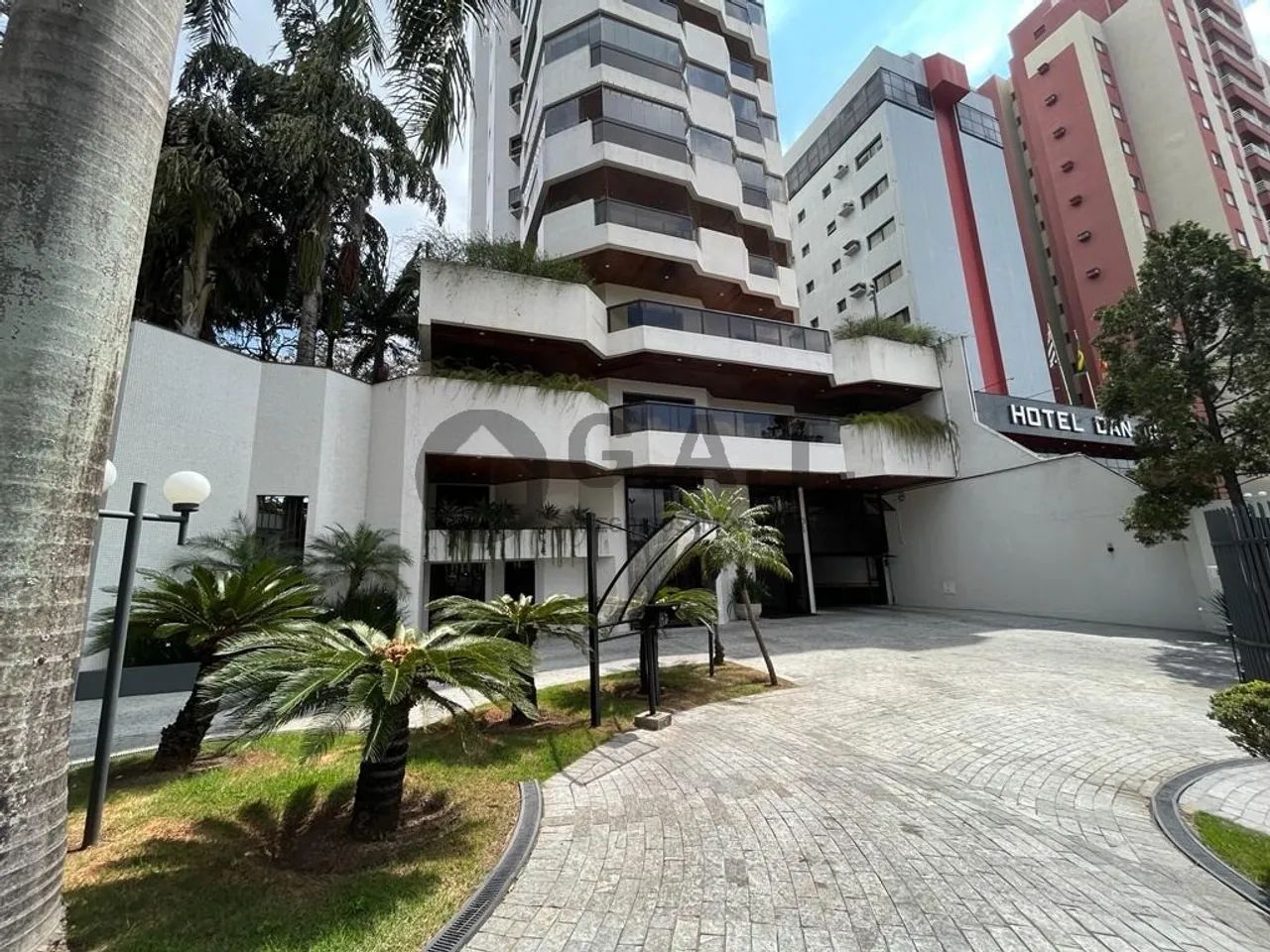 Apartamento de luxo no Centro de Sorocaba-SP com 4 quartos, 4 suítes e 312m² de área priva