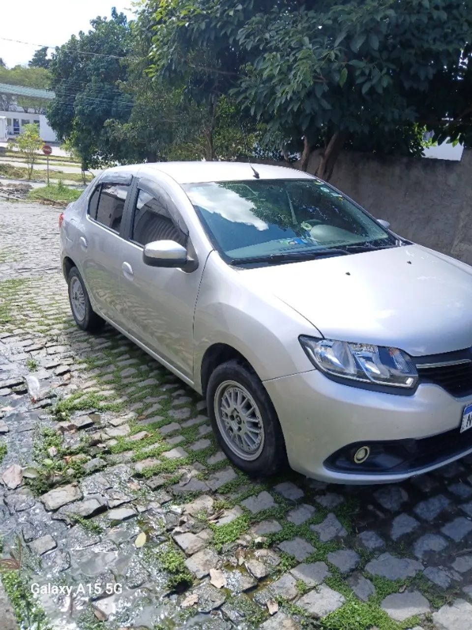 Renault Logan Expression Hi-flex 1.6 8V 4P 2014 - Foto 5