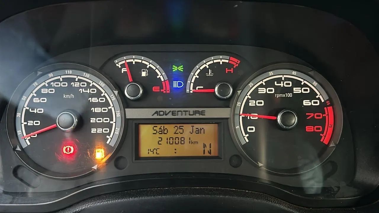 Fiat Idea Adv./ Adv.lock.dualogic 1.8 Flex 5P 2011 - Foto 3