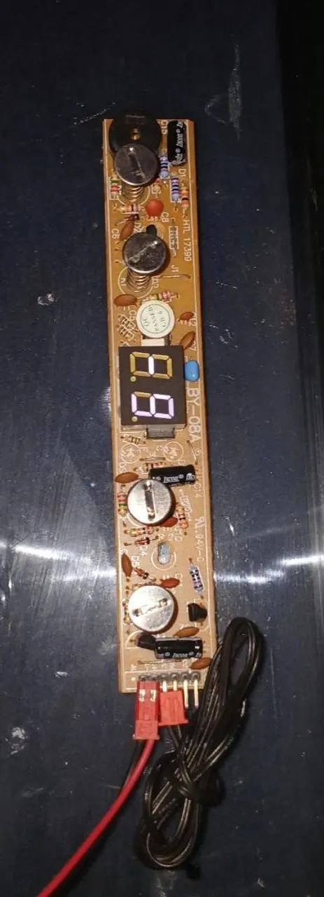 PLACA INTERFACE PARA ADEGA MIDEA WBA122. 