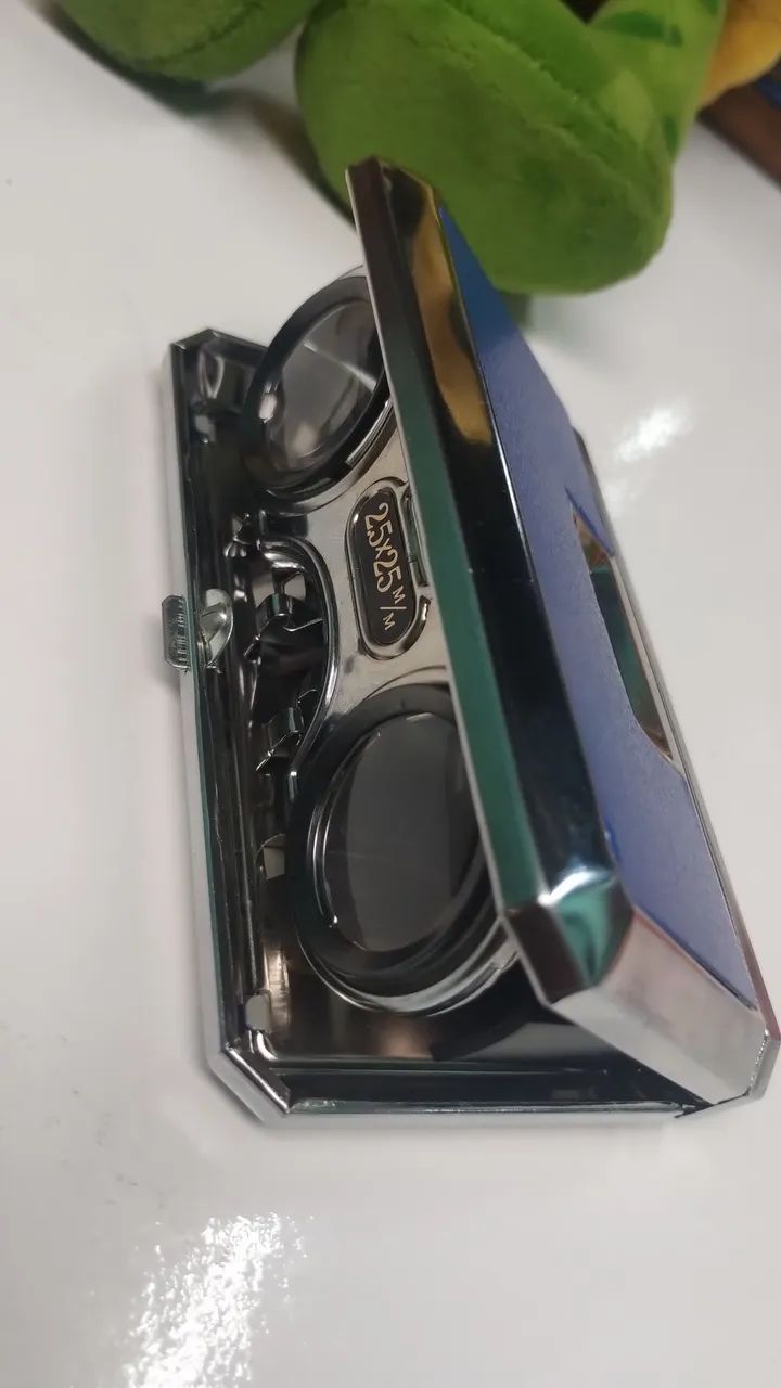 Binóculo de bolso vintage azul e cromado da marca Sport Glass - Foto 3