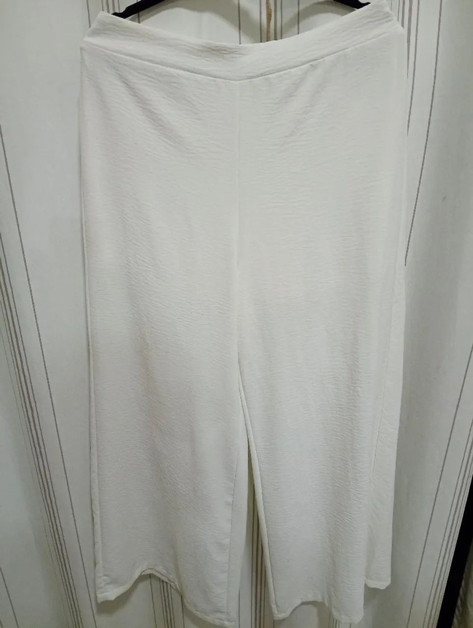 Calça branca zinzane 