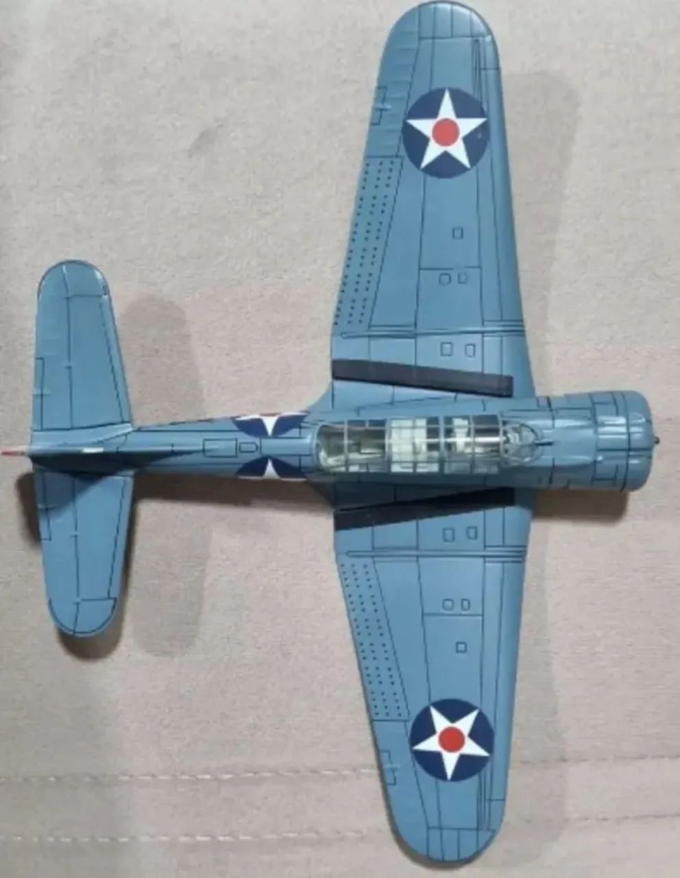 Avião Segunda Guerra Douglas Sbd-3 Dauntless 1:72 - Foto 4