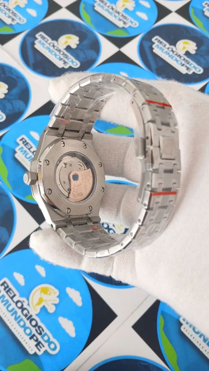 RELÓGIO AP FUNDO BLACK ROYAL OAK AUTOMÁTICO  - Foto 5