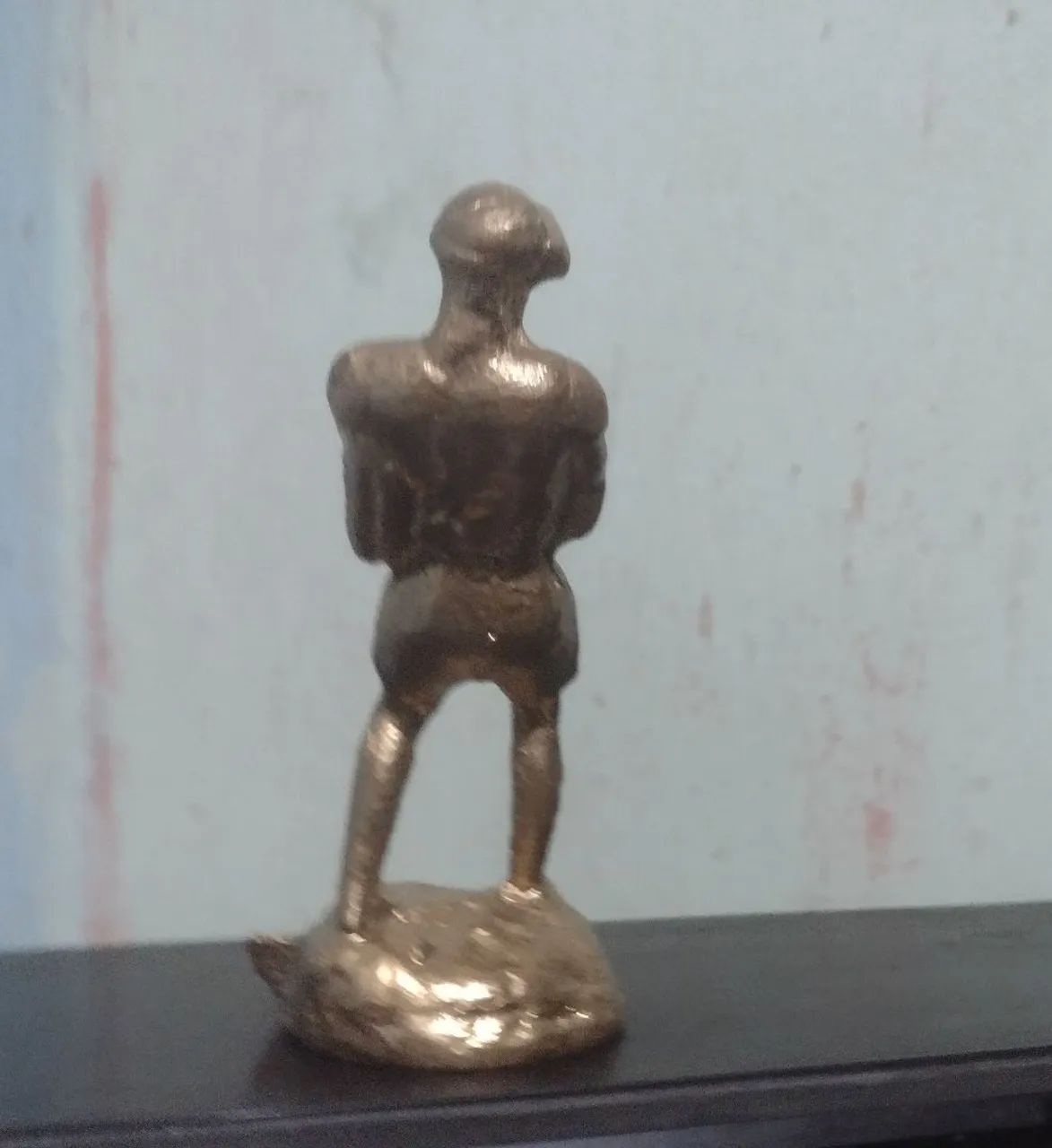 Estatueta de lutador de boxe esquivando - Foto 3