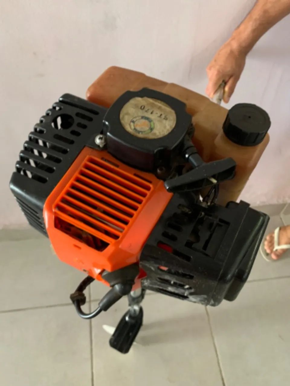 Motor de popa ideal para caiaques e embarcações até 5m - 3HP - Foto 2