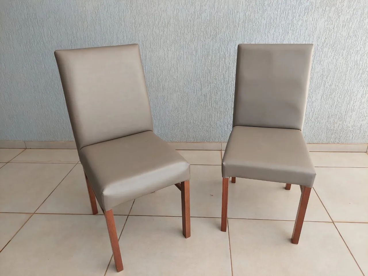 MESA PARA SALA DE JANTAR COM DEZ CADEIRAS - Foto 3