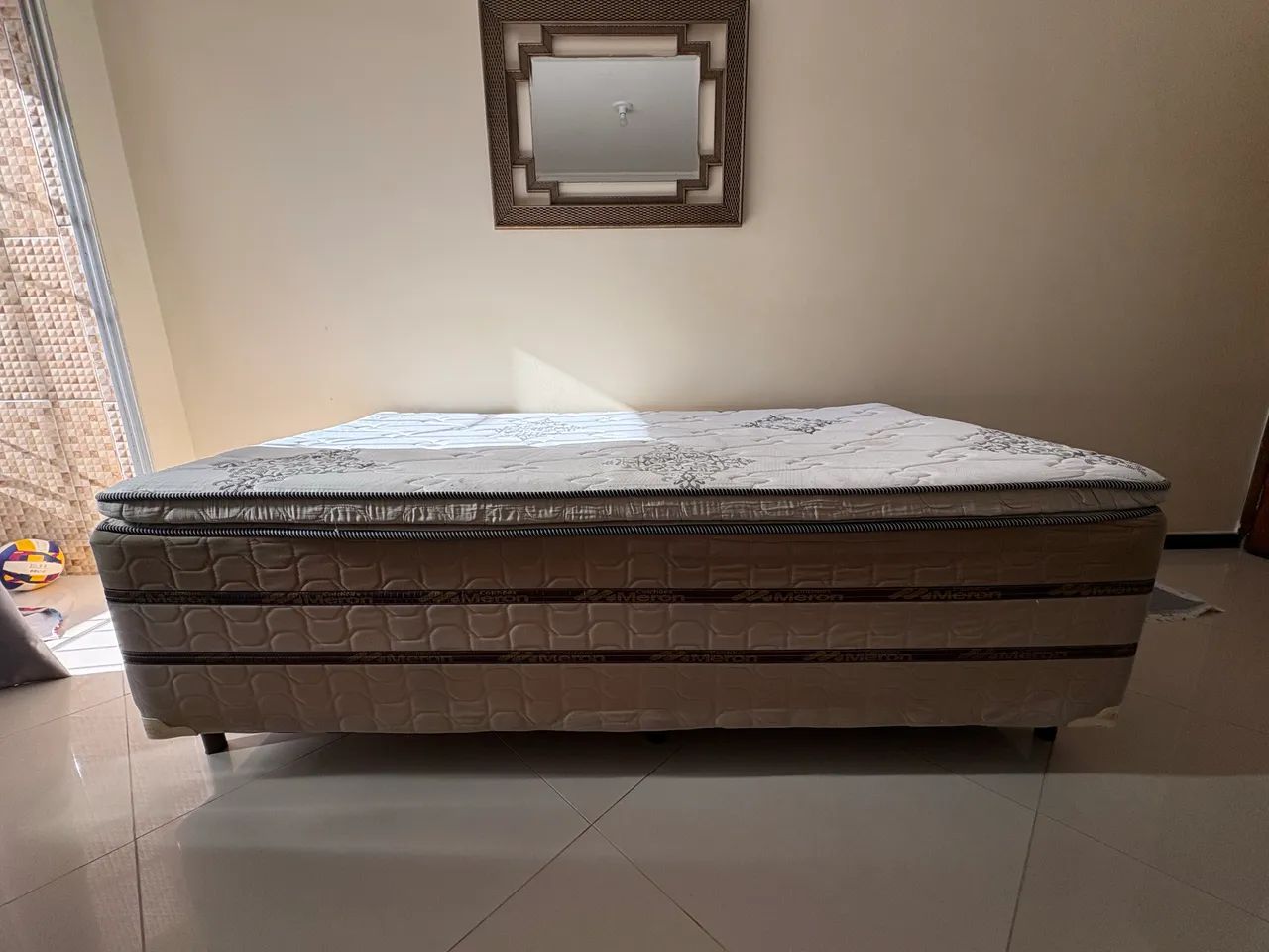 Cama solteirão 