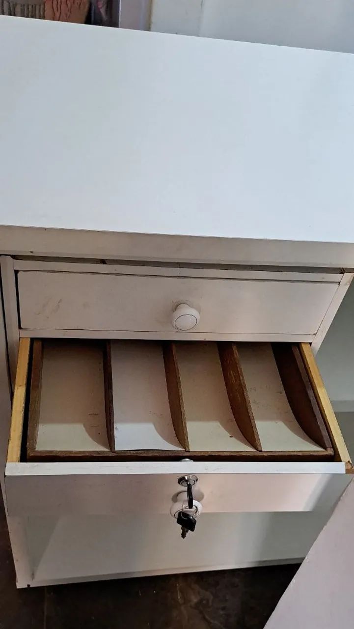 Balcão em MDF - Foto 4