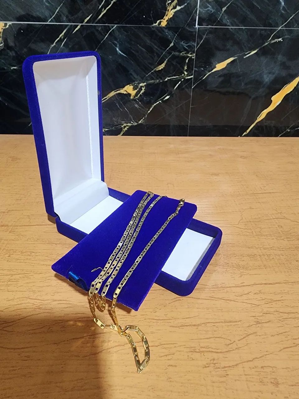 CORDÃO DE OURO 750K PIASTRINE 