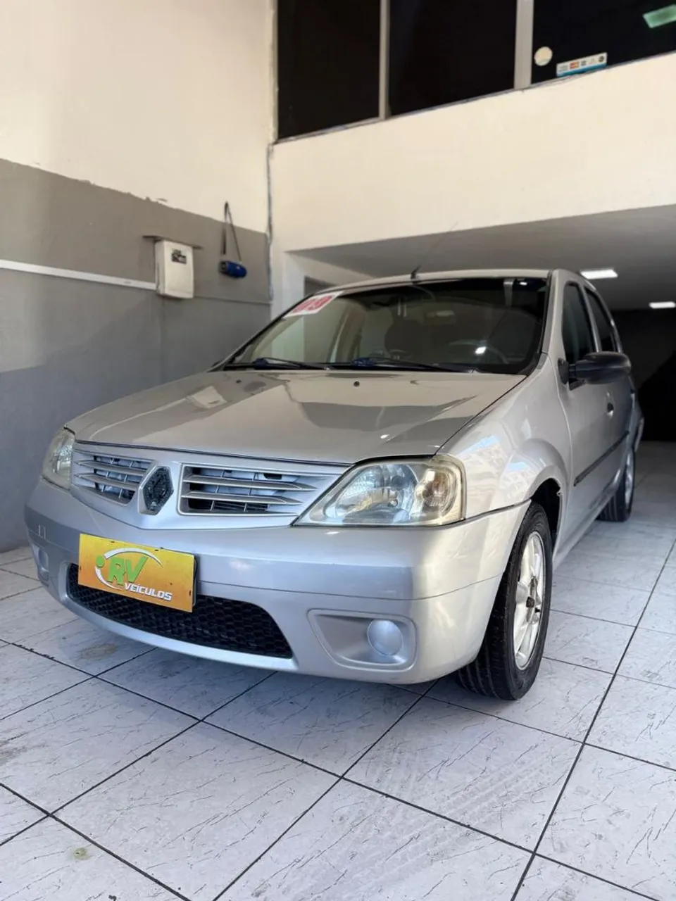 Renault Logan 2009 Usados e Novos - Zona Oeste, RJ
