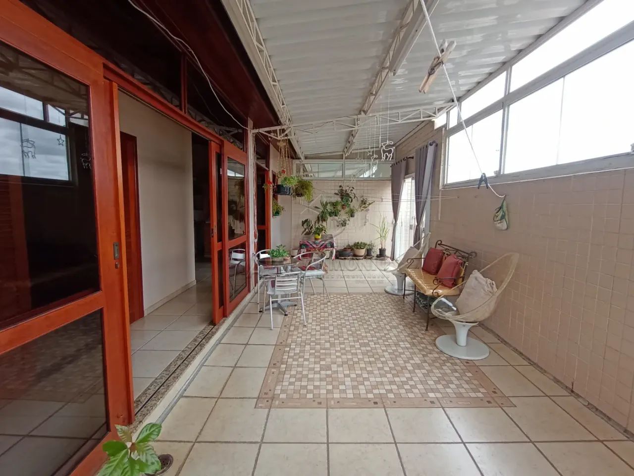Apartamento duplex com 4 quartos, sendo uma suíte na zona sul - Foto 2
