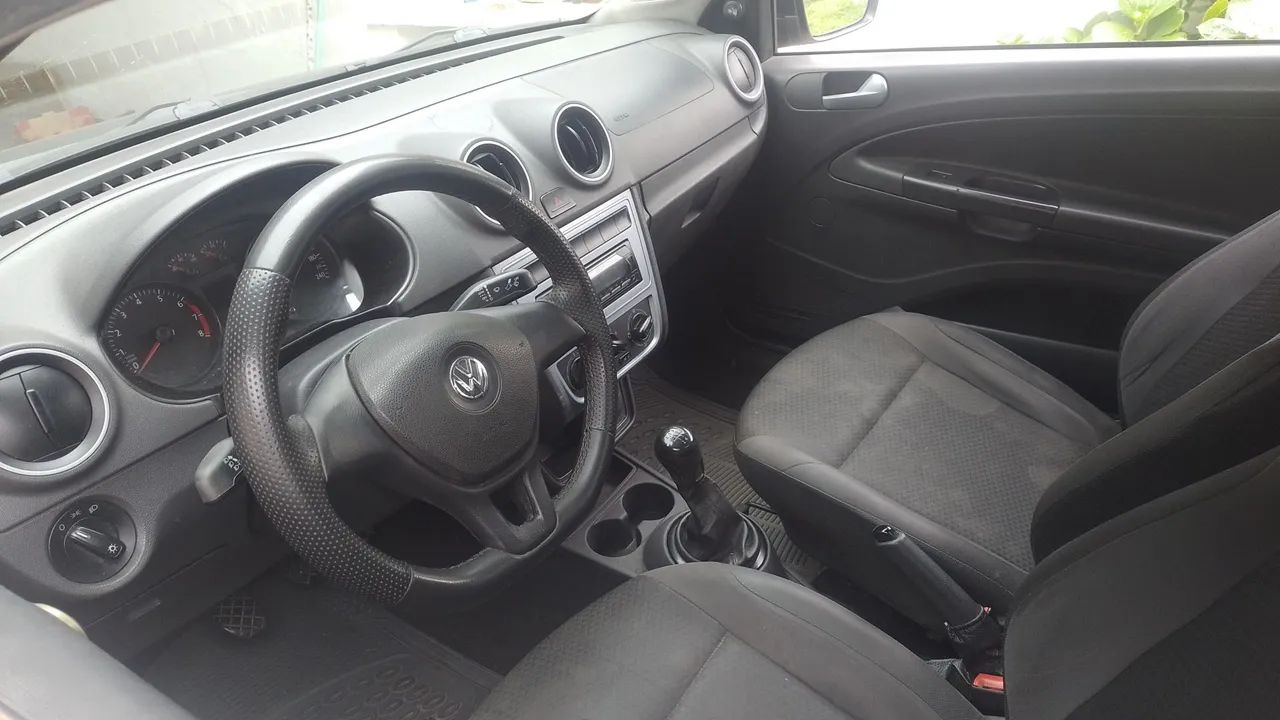 Volkswagen Saveiro Robust 1.6 Total Flex 8V 2019 - Foto 2