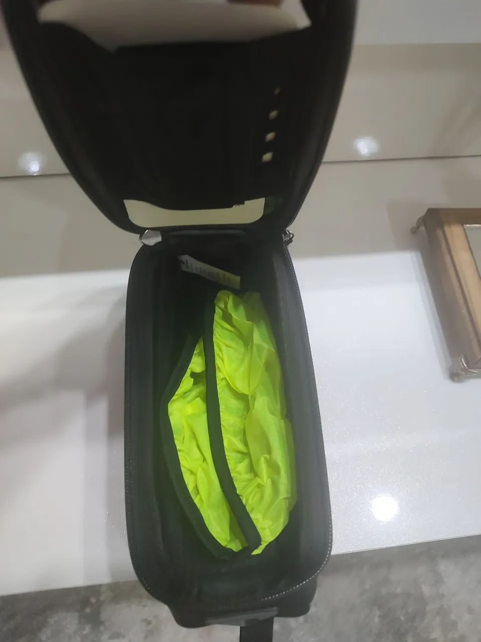 Bolsa para bicicleta com suporte para celular  - Foto 4