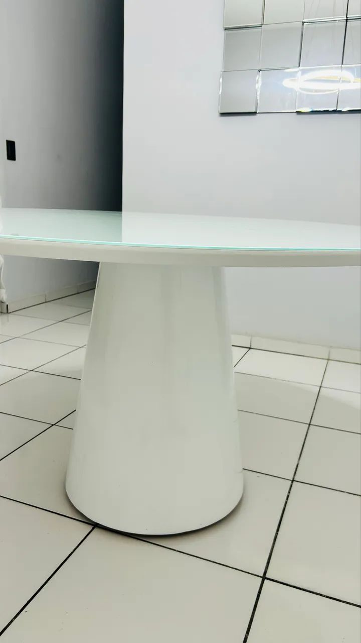 Mesa Branca Laqueada 