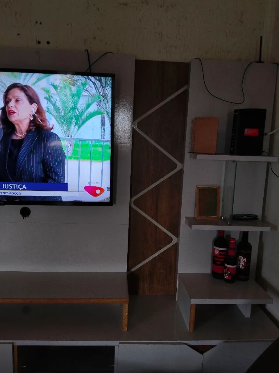 Tv LG smart 50 com painel  - Foto 2