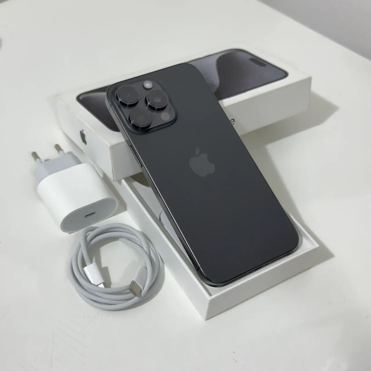 iPhone 15 Pro Max