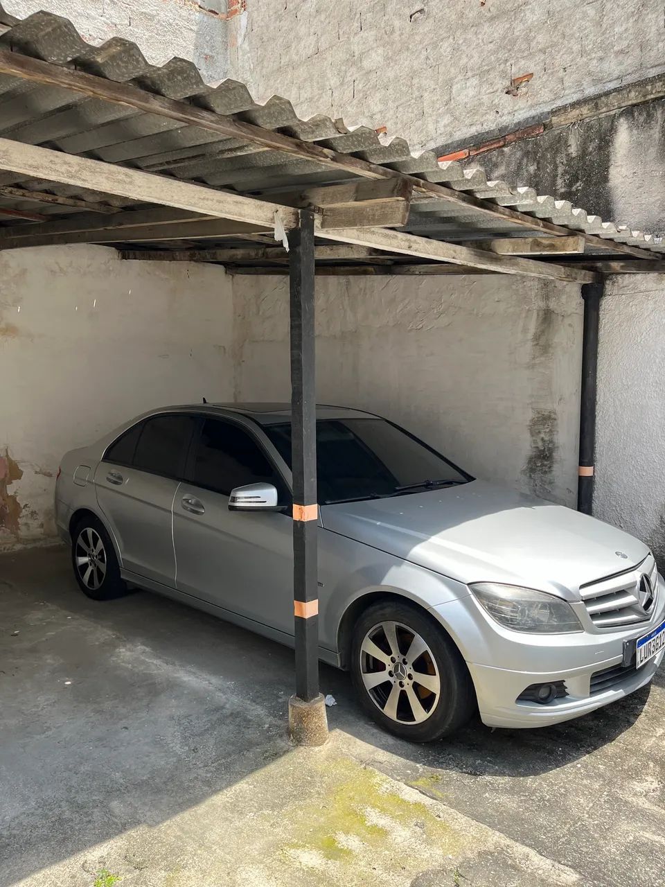 Mercedes-Benz C-180 2011
