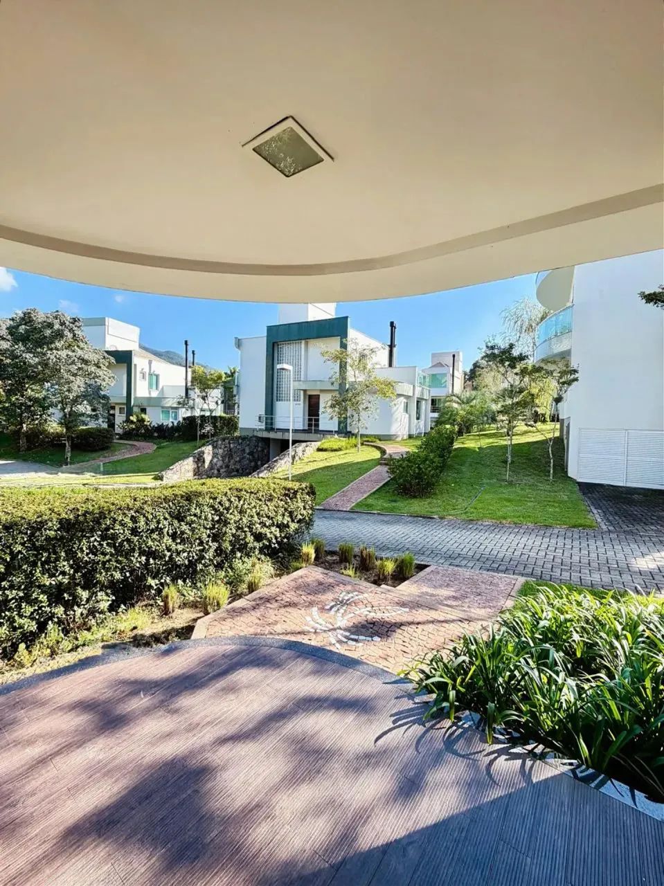 CASA MOBILIADA EM CONDOMÍNIO FECHADO | 2 SUÍTES, SPA COM JACUZZI E ÁGUA TERMAL | SANTO AMA - Foto 4