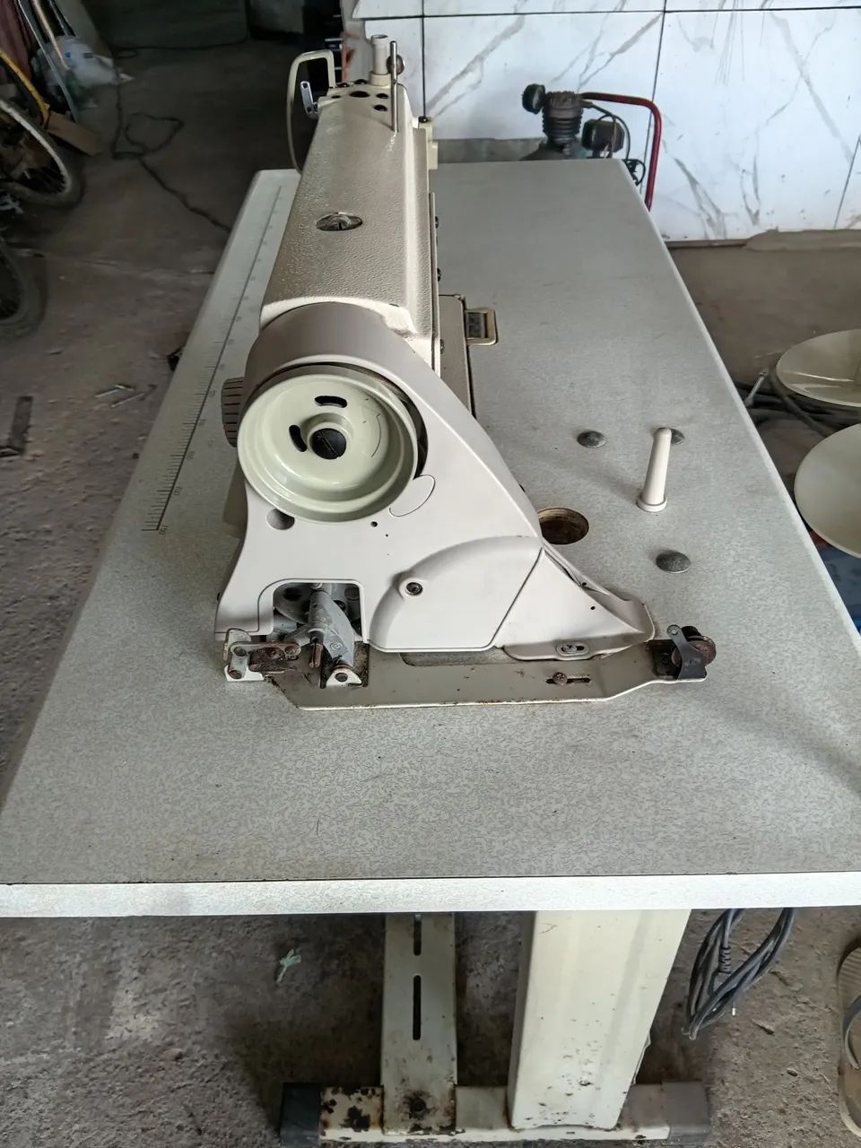 Máquina de costura industrial seme_nova - Foto 3