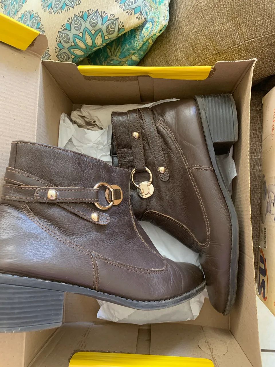 Bota cano baixo