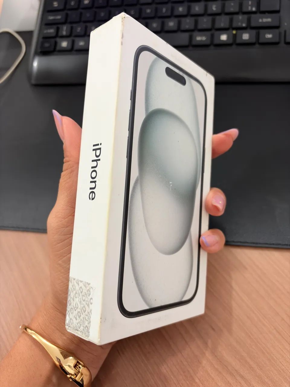 iPhone 15 black 128GB - Foto 3