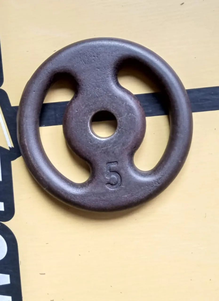 Vendo anilhas vazadas 9 reais o kg - Foto 3