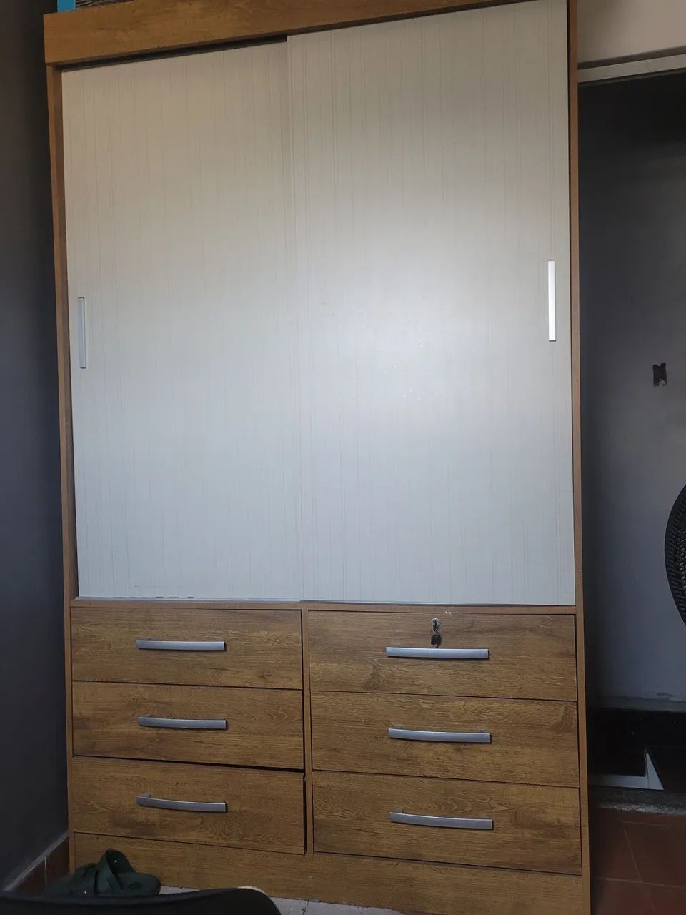 Guarda roupa solteiro