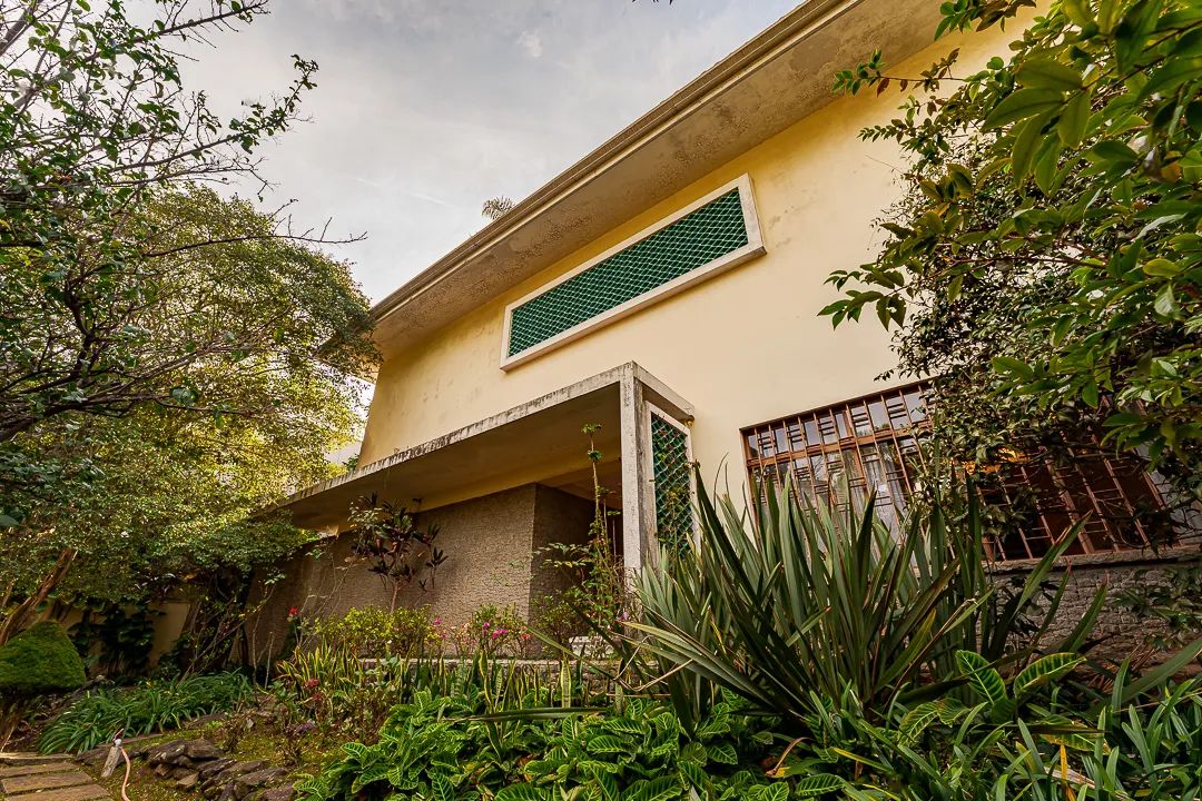 Casa para venda em Pacaembu com 3 quartos, sendo 1 suíte, 320m² - Foto 2