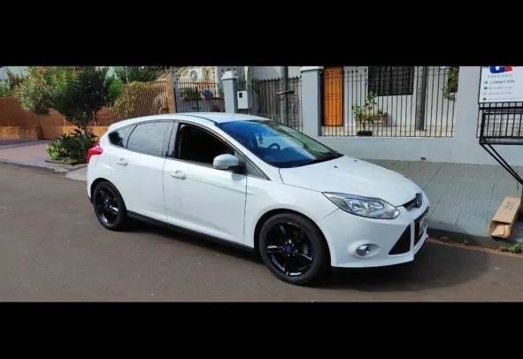 Ford Focus 2.0 16v/se/se Plus Flex 5P Aut. 2015