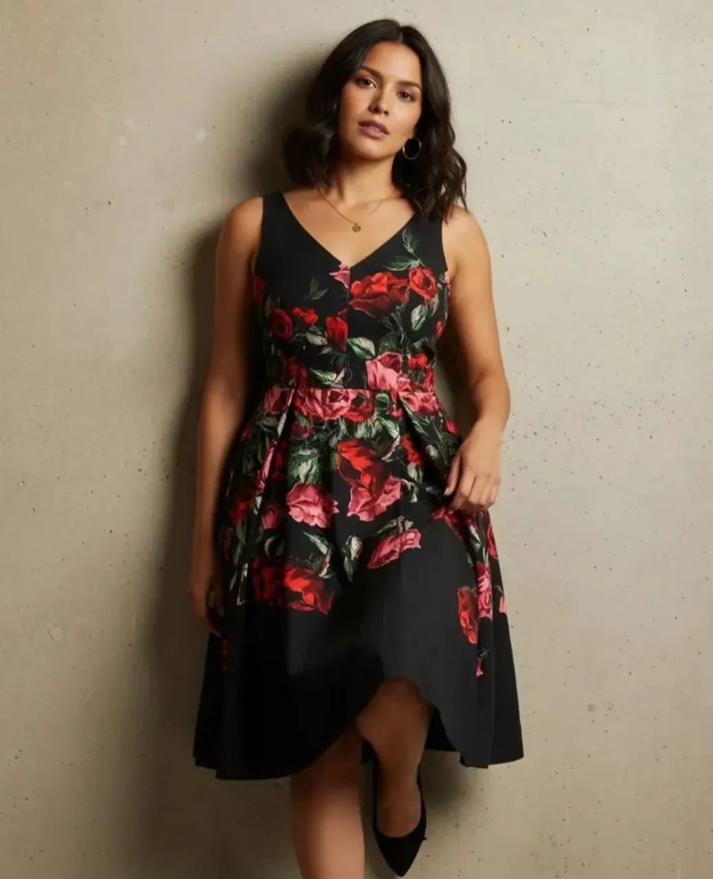 VESTIDO LOVE SO CUTE - TAMANHO P  - Foto 3