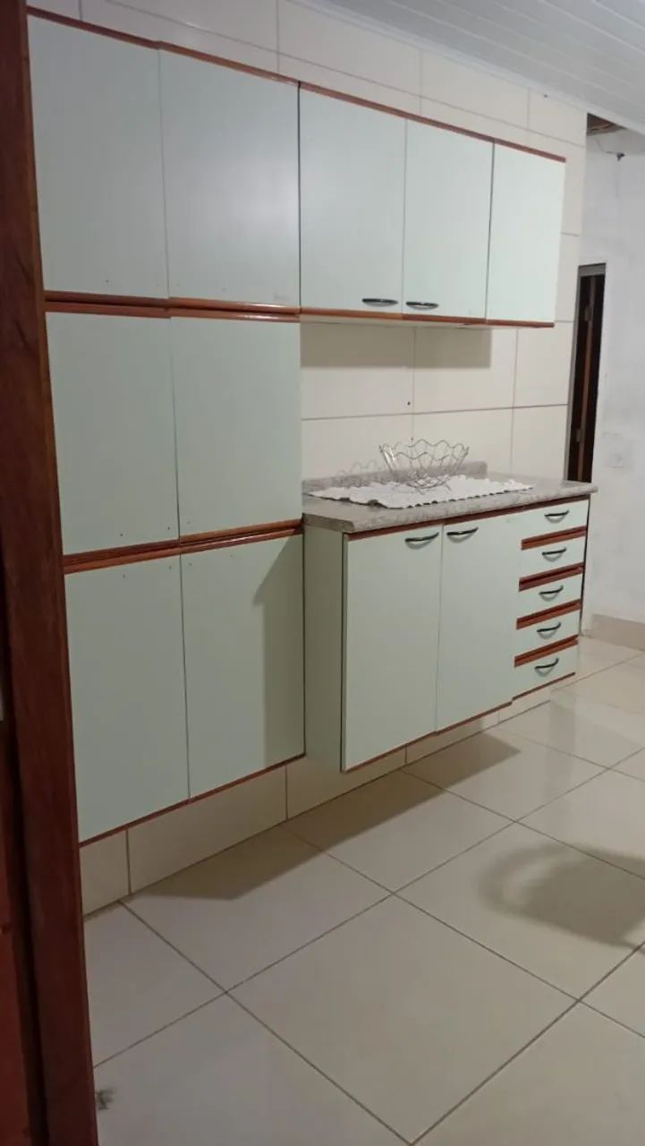 Armário, mesa, sofá  - Foto 3