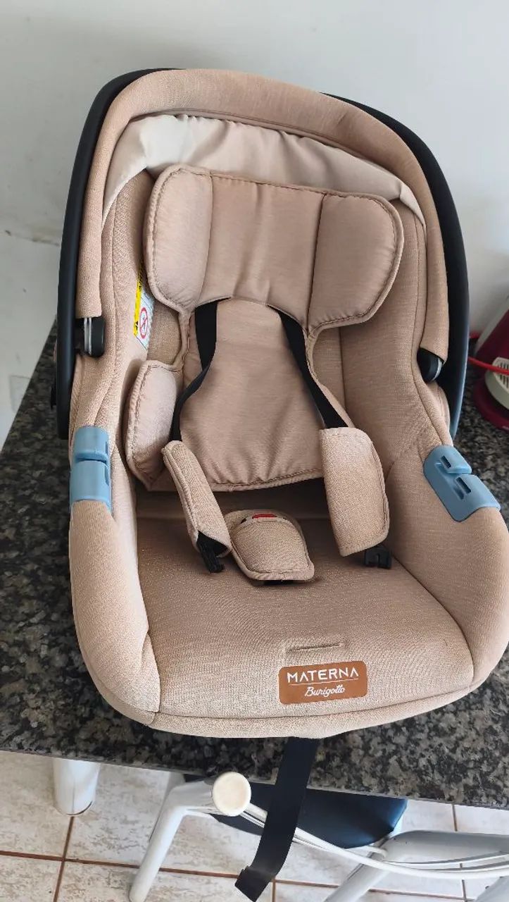 Carrinho de bebe com bebe conforto  - Foto 3