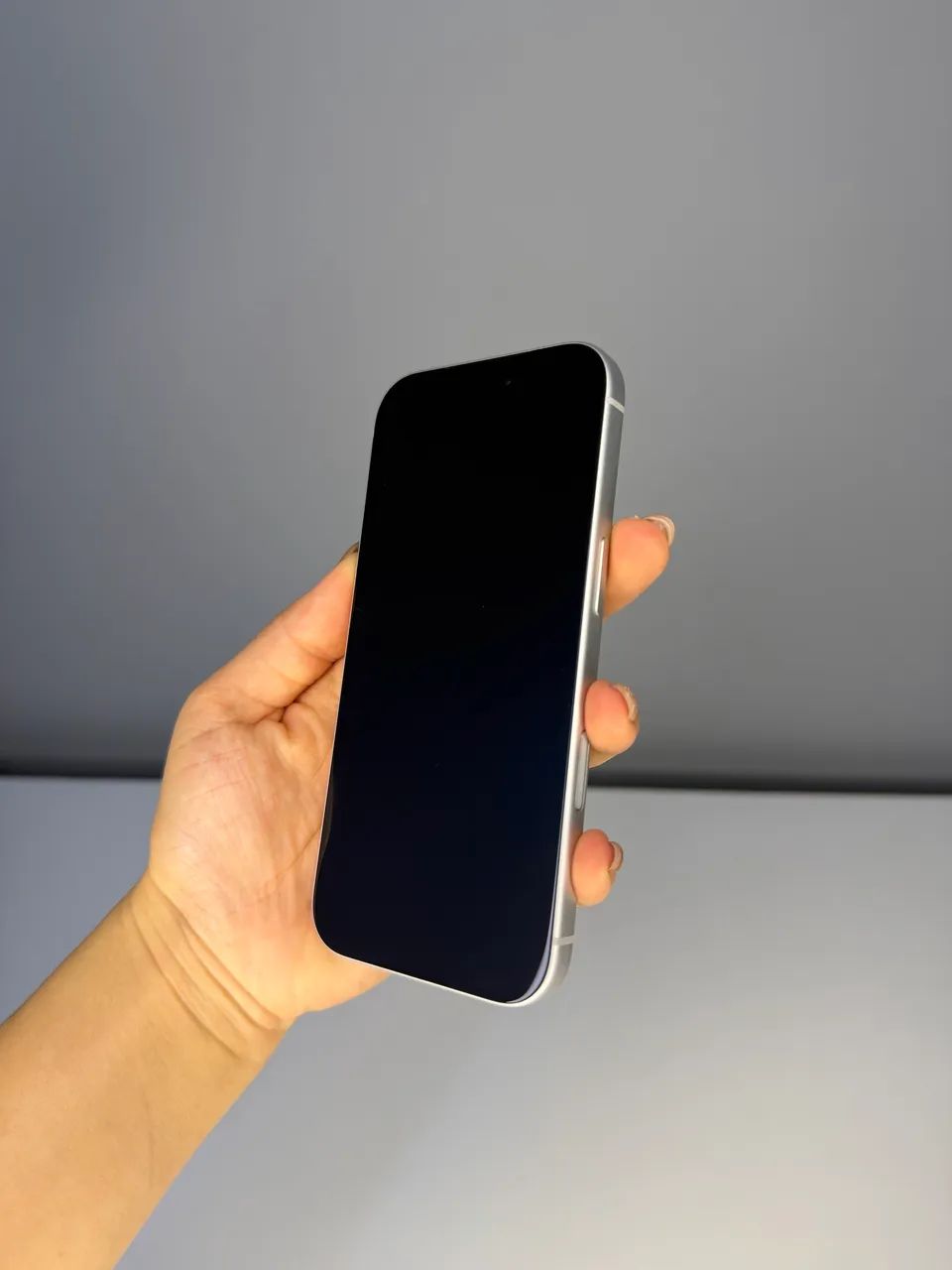 iPhone 17 Pro 256Gb Silver - COM CAIXA E GARANTIA APPLE