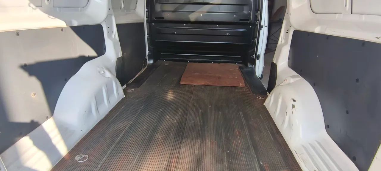 Citroen Jumpy Cargo 1.5 Turbo Diesel 2023 - Foto 5