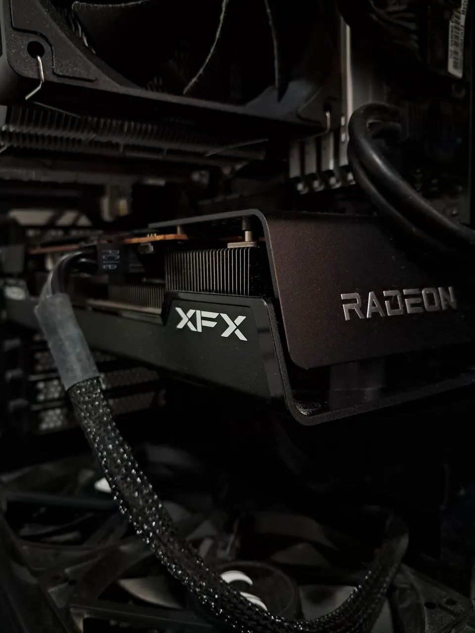 Placa de video RX 7600 8GB GDDR6