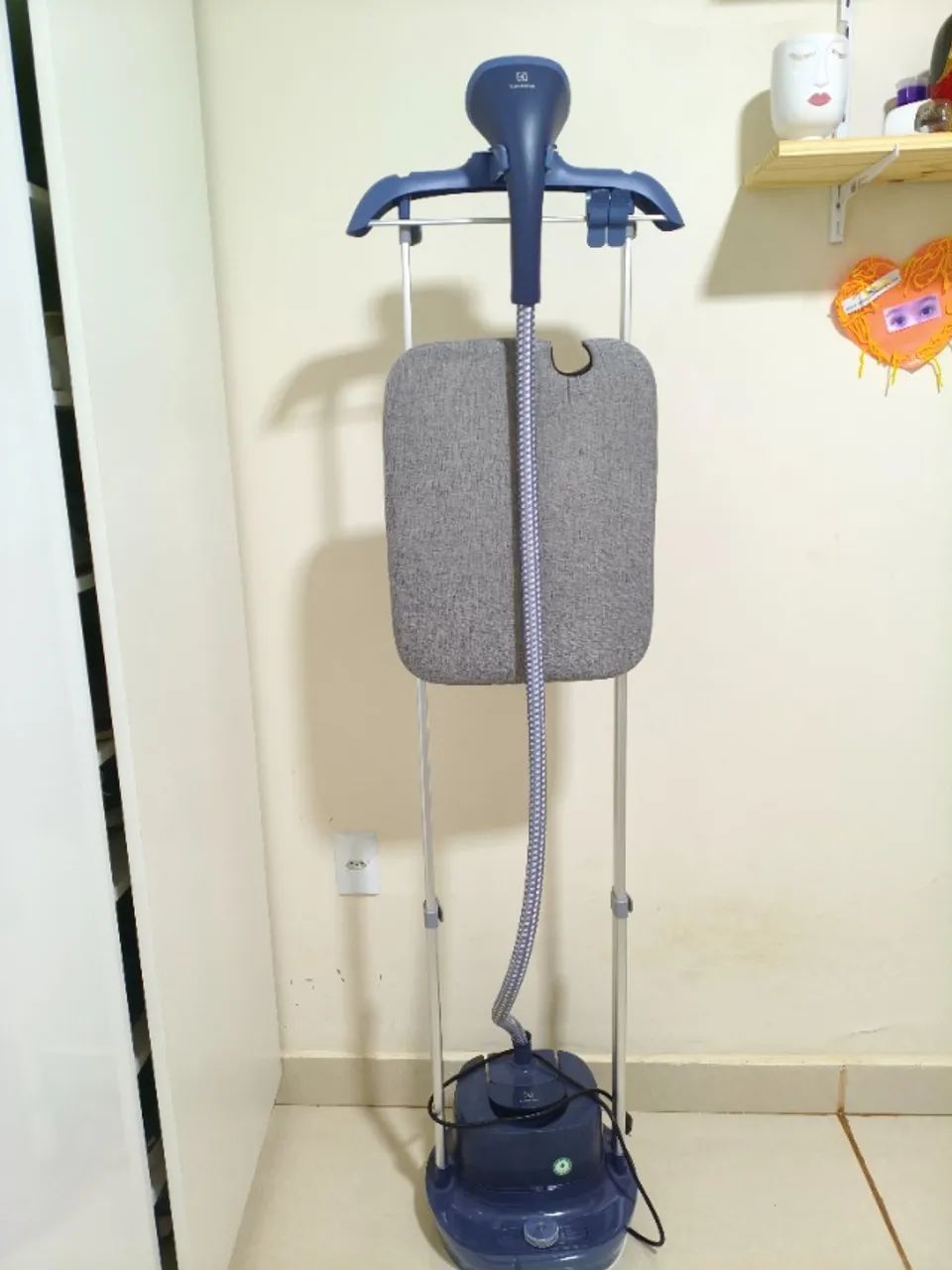 Electrolux Vertical Steam Garment Steamer 220V – Steam Generator and Steam Iron