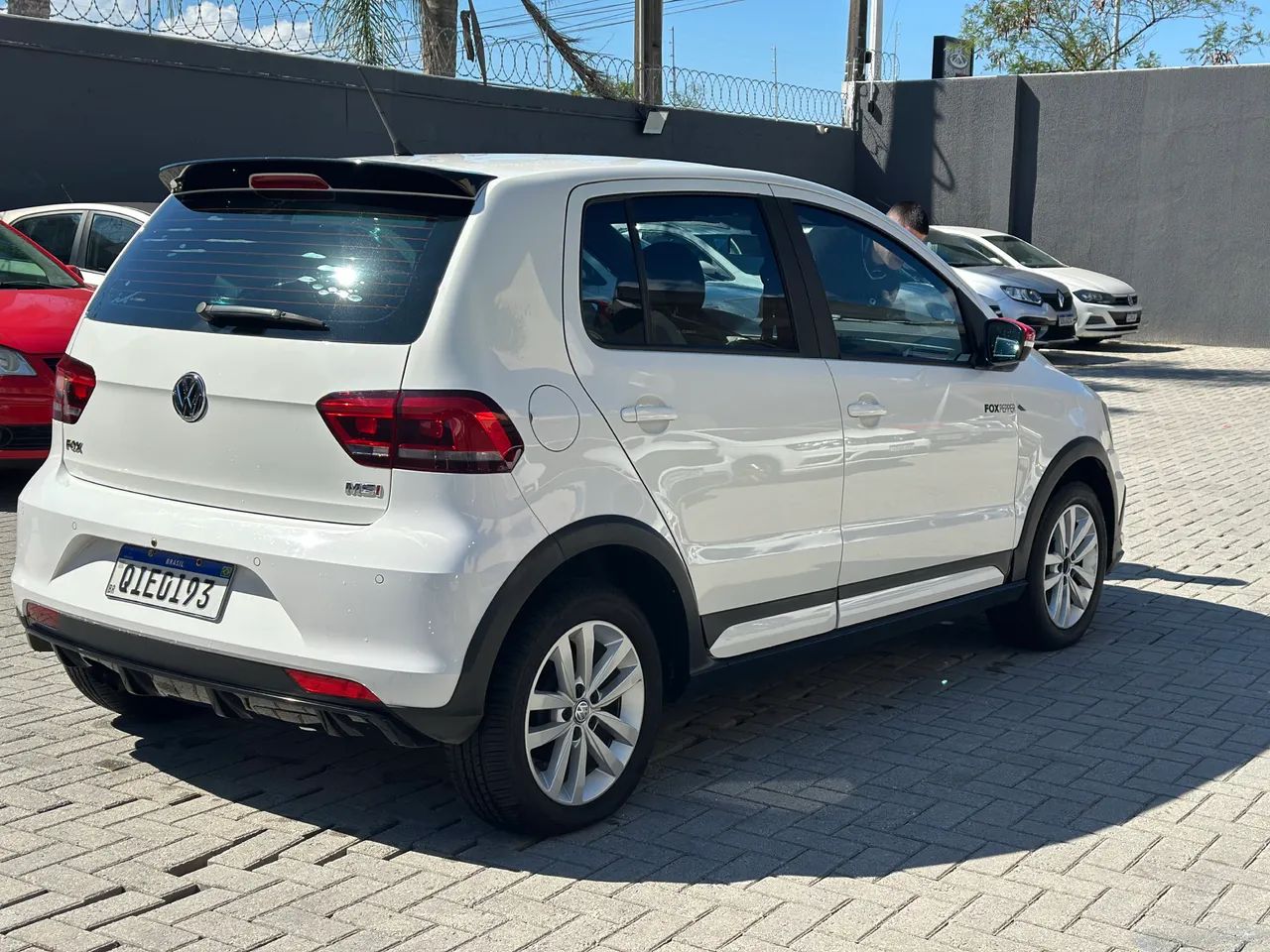 Volkswagen Fox Pepper 1.6 Flex 16V 5P 2016 - Foto 5