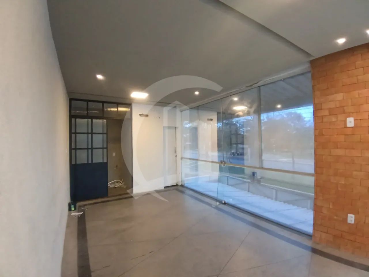 Sala para locação na Galeria Beira Mar. - Foto 5