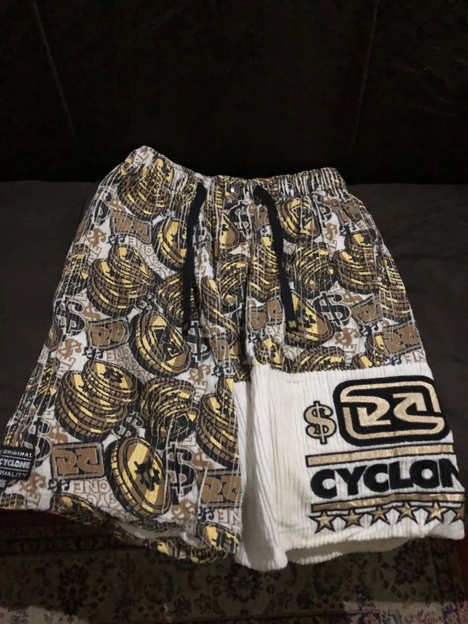 Bermudas e camisas cyclone original  - Foto 2