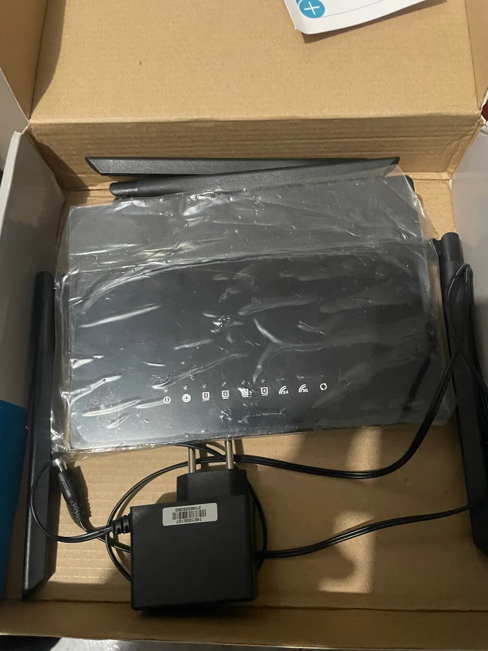 Roteador Wi-Fi 4 antenas - Gigabit 