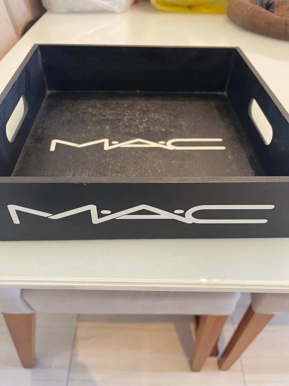 Caixa porta perfumes ou maquiagem MAC - Foto 4